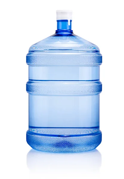 Duża plastikowa butelka wody pitnej na białym tle — Zdjęcie stockowe