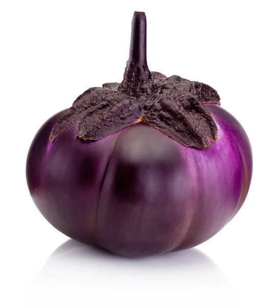 Aubergine mûre isolée sur fond blanc — Photo