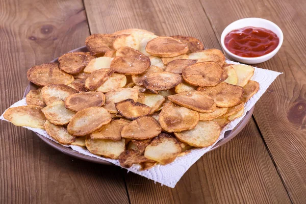 Gebratene Kartoffelscheiben Hausgemachte Pommes — Stockfoto