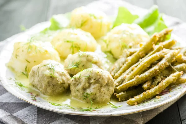 Meatballs Dill Sauce Potatoes Green Beans — Stock Photo, Image