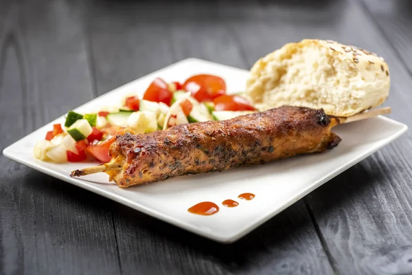 Kebab Sticks Served Roasted Vegetables — Stock Photo, Image