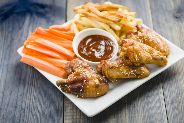 Fried Chicken Wings Sesame — Stock Photo, Image