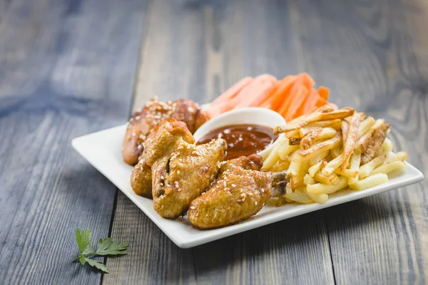 Fried Chicken Wings Sesame — Stock Photo, Image