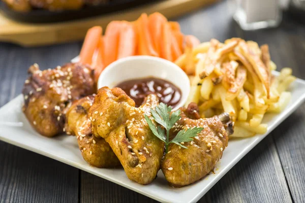 Fried Chicken Wings Sesame — Stock Photo, Image
