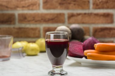 Kırmızı pancar suyu hazırlanması