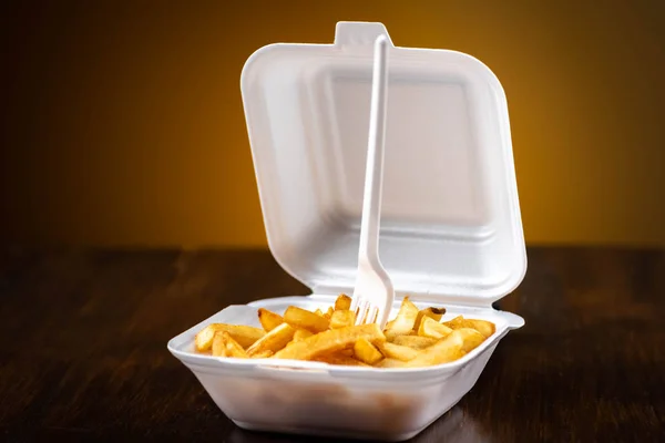 Pommes Frites Styrofoam Boks Stadig Varm Fastfood - Stock-foto