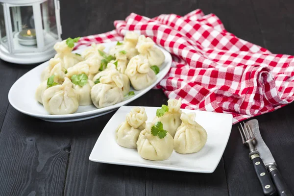 Dumplings Georgianos Khinkali Con Carne Cilantro — Foto de Stock