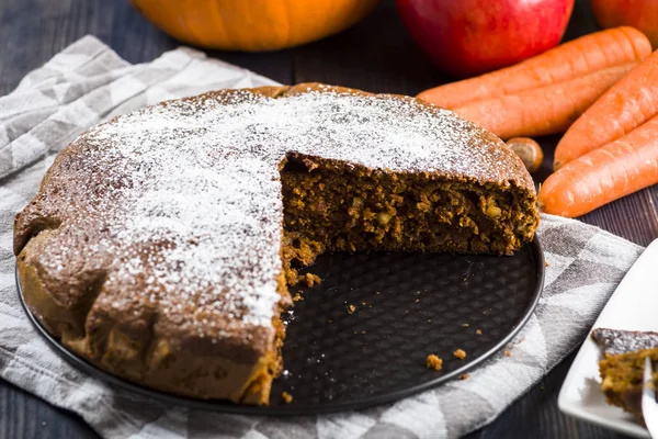 Homemade Carrot Cake Pumpkin Apples Walnuts — Stock Photo, Image