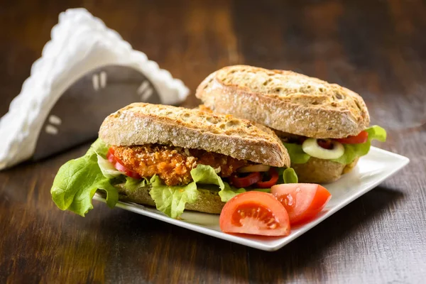 Long Sandwich Breaded Chicken Tenderloin Vegetables — Stock Photo, Image