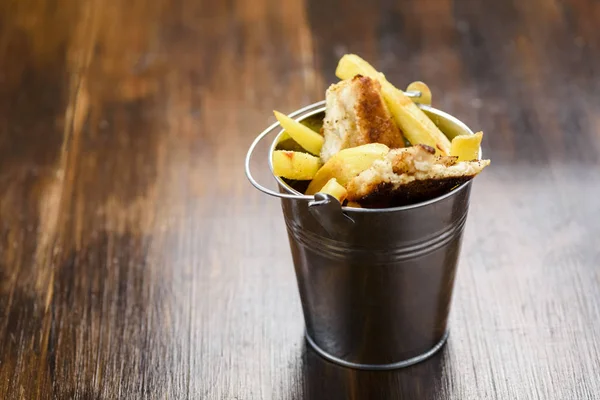 Pescado Patatas Fritas Menudo Utilizan Alimentos Pubs Británicos —  Fotos de Stock