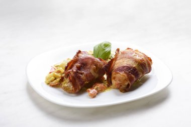 pastırma pişmiş tavuk göğsü fileto