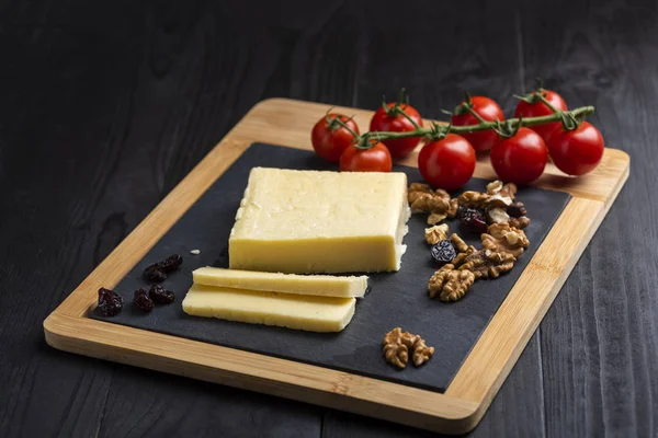 Placa de queijo - queijo cheddar — Fotografia de Stock
