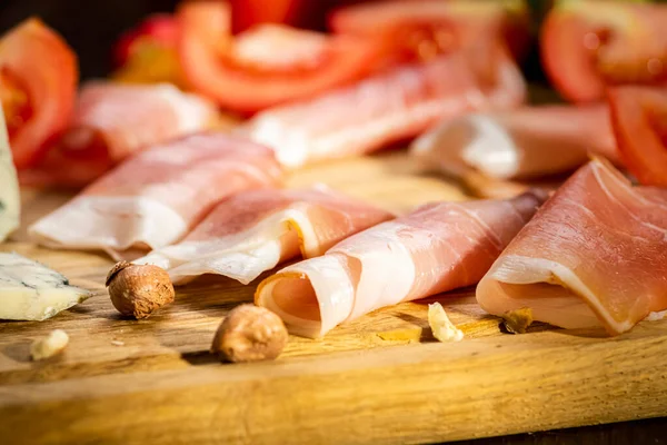 Imbiss Käse Schinken Tomaten — Stockfoto