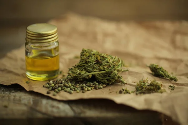 Cannabis Oil Cbd Hemp Table — Stock Photo, Image