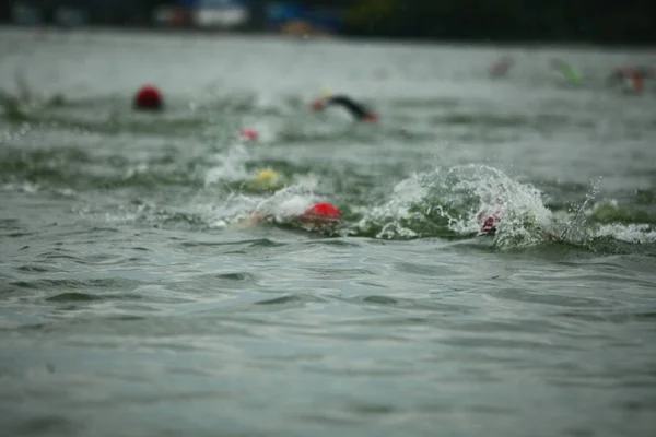 Belarus Minsk Julho 2018 Atletas Participantes Competições Natação Minsk Triathlon — Fotografia de Stock