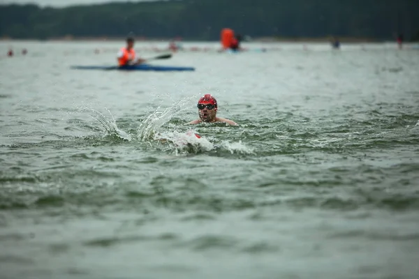 Belarus Minsk Julho 2018 Atletas Participantes Competições Natação Minsk Triathlon — Fotografia de Stock