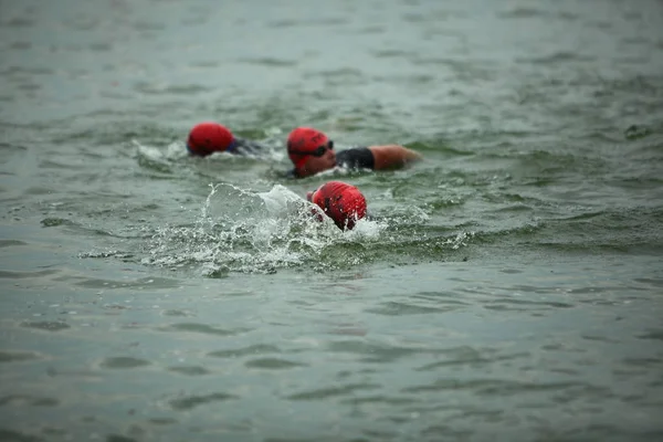 Fehéroroszország Minszk 2018 Július Sportolók Résztvevők Úszóversenyek Minszk Triatlon — Stock Fotó