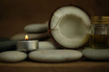 Hindistan cevizi yağı masaj çakıl mum