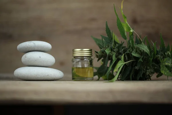 Konopi Olej Cbd Butelce — Zdjęcie stockowe