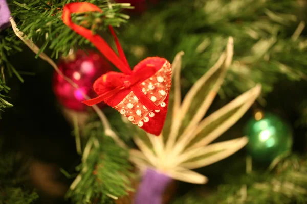 Handgemachtes Spielzeug Weihnachtsbaum Cannabis Blatt Marihuana Neujahrsprodukt Erholung — Stockfoto