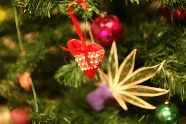 Giocattolo Fatto Mano Sull Albero Natale Cannabis Foglia Marijuana Nuovo — Foto Stock