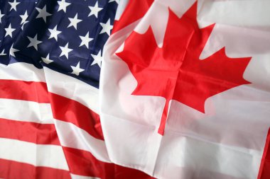 Amerikan ve Kanada bayrağı