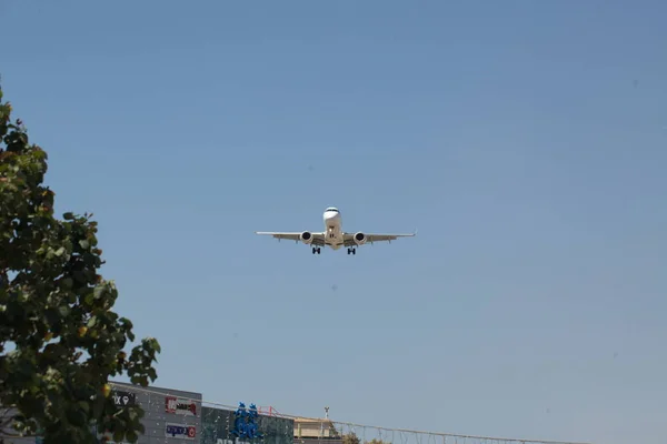Izraelben Eilat 2018 Június Egy Izraeli Utas Légitársaság Leszállás Előtt — Stock Fotó