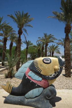 İsrail, Eilat, Haziran 2018. Eilat gün kentsel mimari sokak şehir beldesi.