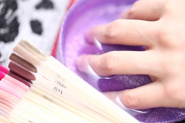 Processamento Unhas Femininas Manicure — Fotografia de Stock