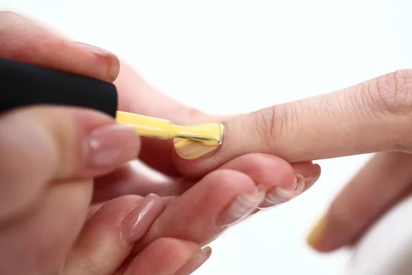 Vrouwelijke Nail Manicure Verwerking — Stockfoto