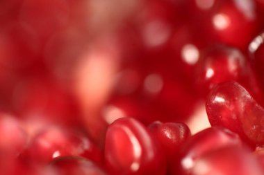 sulu taze nar taneleri 