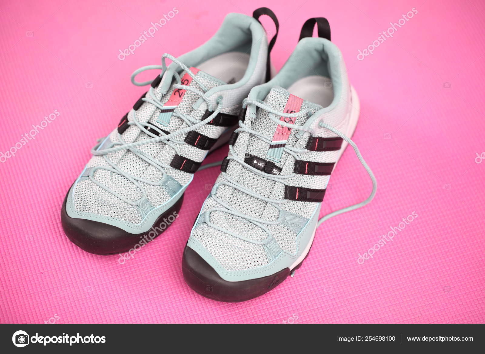 adidas sneakers 2012