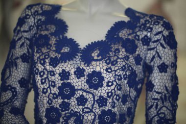 Doku mavi şövalye elbise kumaş