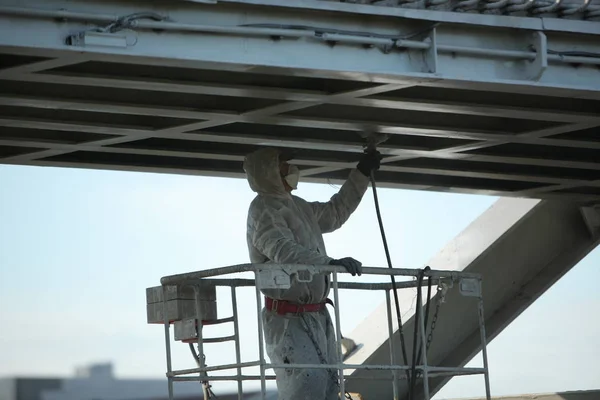 Ponte Pintura Trabalhador Conceito Reparo — Fotografia de Stock