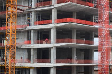 Beyaz Rusya,Minsk,Mayıs 2015. Yapı şantiye beton duvar ve kalıp.  