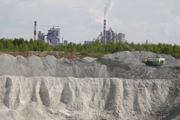 Landscape View Quarry Extraction Raw Materials Production Cement Factory — Stock Photo, Image