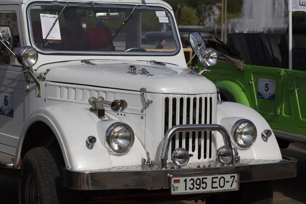 Bielorrusia Abril 2014 Festival Internacional Retro Auto Minsk Volante Viejo — Foto de Stock