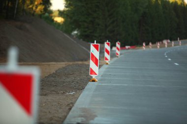 Modern beton karayolu hız yolu inşaatı