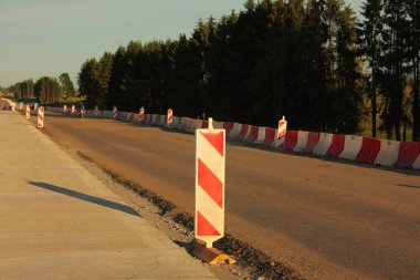 Modern beton karayolu hız yolu inşaatı