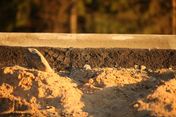 Aanleg van de weg van de moderne betonnen snelweg versnelling — Stockfoto