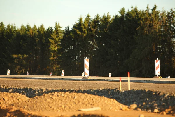 Construction of the road of modern concrete high-speed highway. — Stock Photo, Image