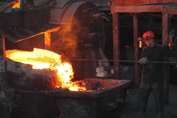 Belarus Minsk 2014 Travailler Fonderie Métallurgie Fondue Dans Une Usine — Photo