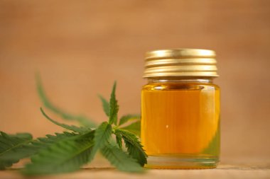 Tıbbi marihuana esrar cbd yağı 