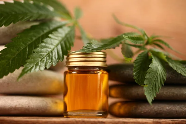 Maconha medicinal óleo de cannabis cbd — Fotografia de Stock