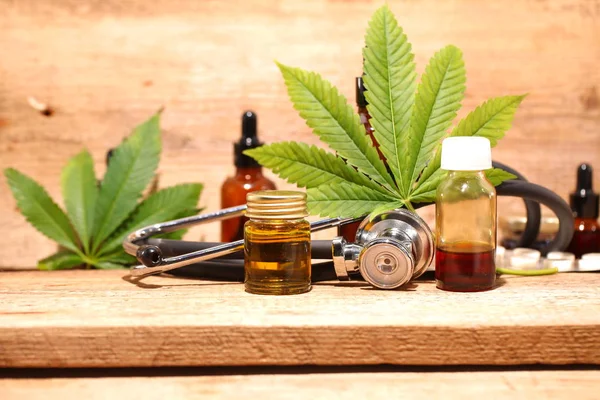 Medical Marijuana Cannabis Cbd Oil — Stock Photo, Image