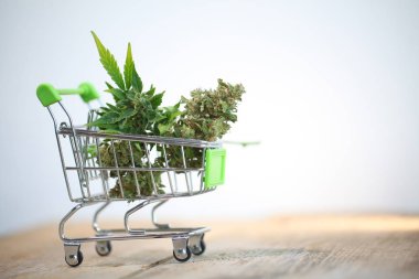 Süpermarket tramvayı marihuana tıbbi esrar cbd.