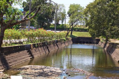 Sri Lanka, Colombo, Mart 2014. pencere araba yol manzara görünüm