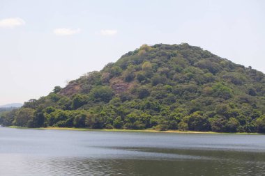 Sri Lanka, Colombo, Mart 2014. pencere araba yol manzara görünüm
