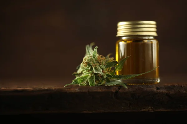 Marihuana medicinal aceite de cbd — Foto de Stock