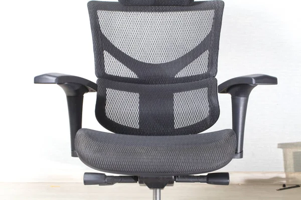 Silla Ergonómica Oficina Negro Con Revestimiento Malla —  Fotos de Stock